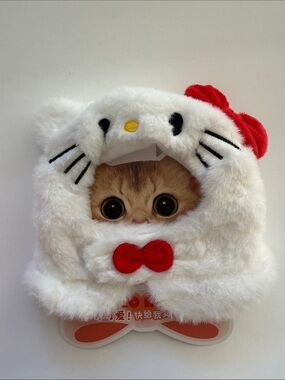 White Plush Kitty Hood with Red Bow Accent